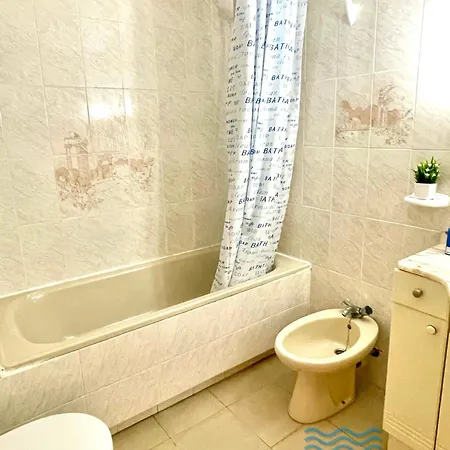 Apartbeach Turquesa 301 Y Vistas Piscina Apartment La Pineda